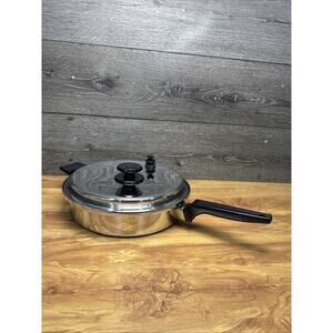 Royal Prestige 11”Skillet 7 Ply Stainless Titanium Silver Alloy Copper /Vent Lid